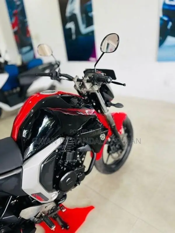 Yamaha FZ 16 2015