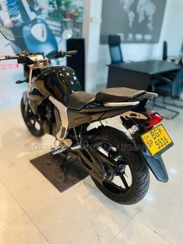 Yamaha FZ V 2 2018