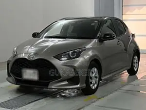 Toyota Yaris G 4way 2025
