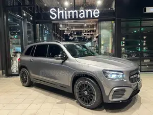 Mercedes Benz GLB Urban star 2025