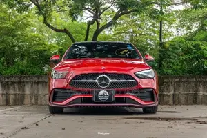 Mercedes Benz C200 Premium Plus 2025