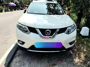 Nissan X-Trail 2015