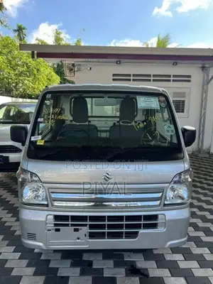 Suzuki Carry 2025