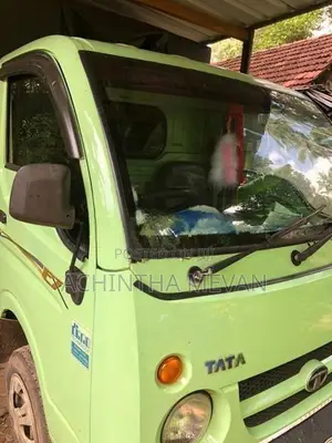 Tata Dimo Batta 2012