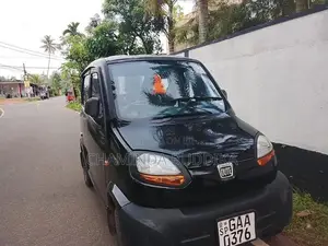 Bajaj Qute 2018