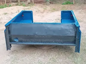 Land Rover Defender Short Wheel Tub