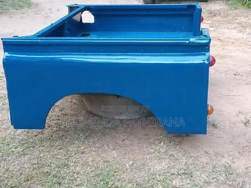 Land Rover Defender Short Wheel Tub