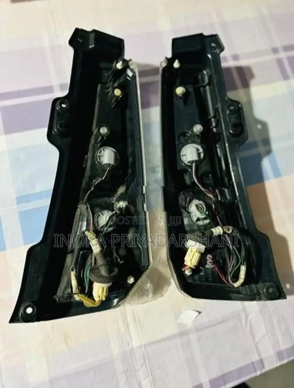 Suzuki Wagon R MH44 Stingray Tail Lights