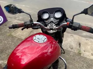 Bajaj Pulsar 180 2007
