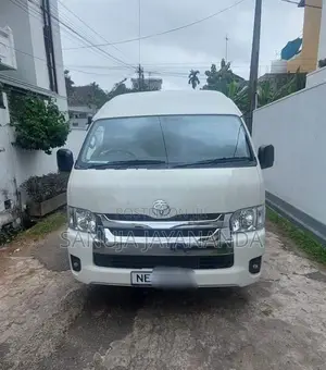 Toyota Hiace 2025