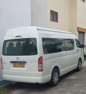 Toyota Hiace 2025