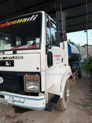 Ashok Leyland Tusker 2014
