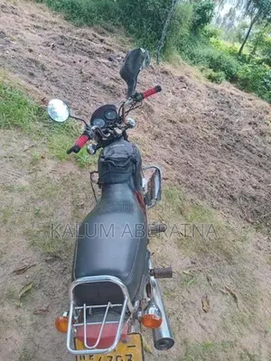 Bajaj Boxer 100 2002
