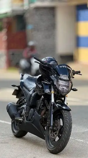 Yamaha FZ 2012
