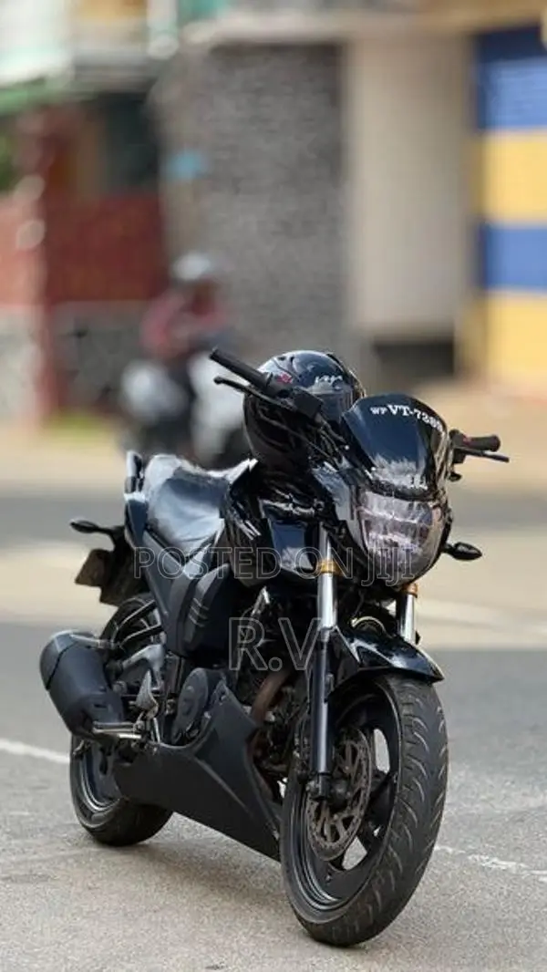 Yamaha FZ 2012