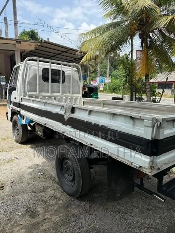 Isuzu 150 1980