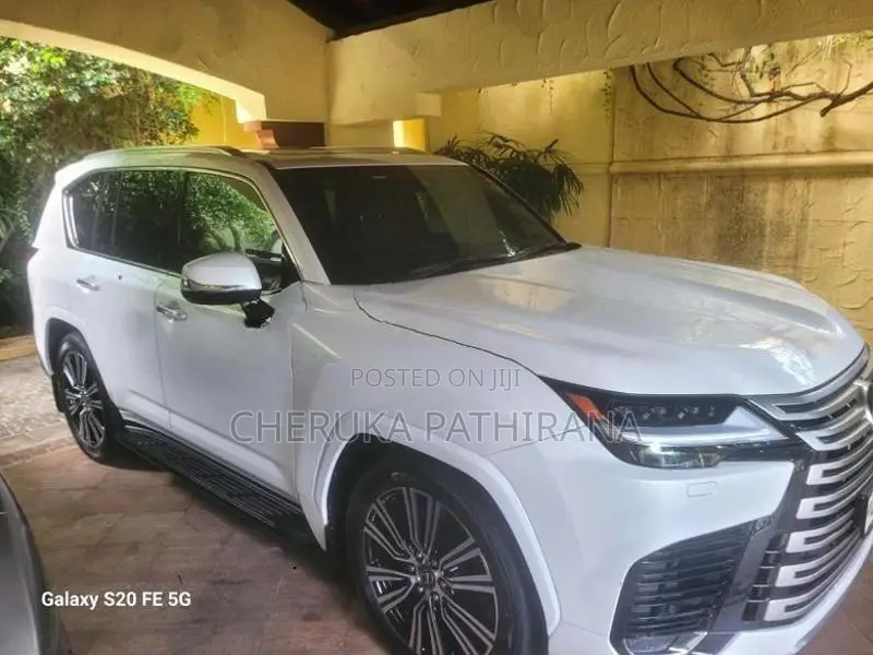 Lexus LX500d 2024
