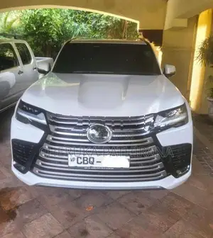 Lexus LX500d 2024