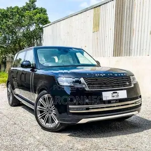 Land Rover Range LWB Pure Petrol 2025