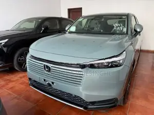 Honda Vezel Z premium 4way 2026