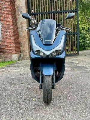 Honda PCX160 2025