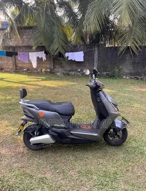 Yadea T5 2024