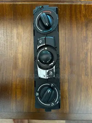 BMW X1 AC Heater Control Panel