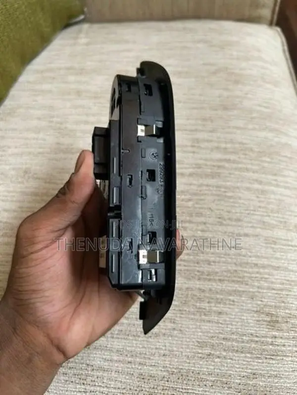 BMW X1 Window Switch Control Panel