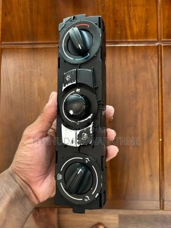 BMW X1 AC Heater Control Panel