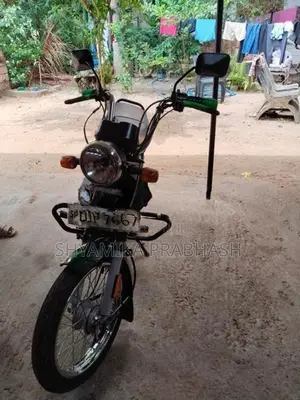TVS XL 100 2025