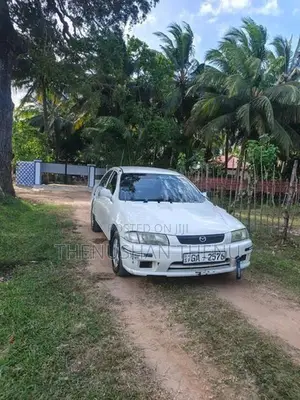 Mazda Familia 1997