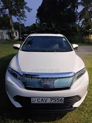 Toyota Harrier 2017
