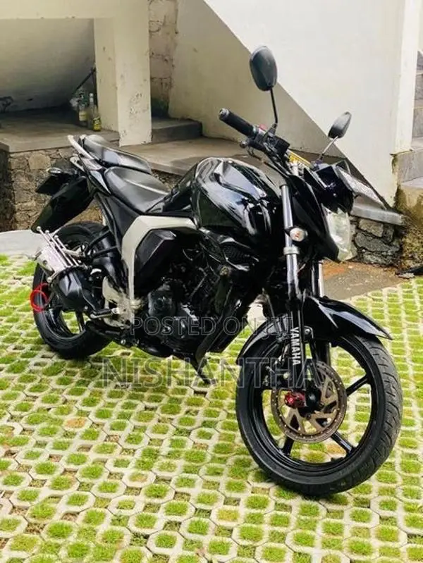 Yamaha FZs V2 2016