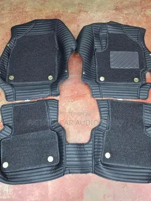 Toyota Yaris Car 3D Carpet Set