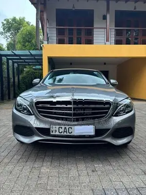 Mercedes Benz C180 2014
