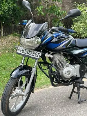 Bajaj Discover 125 2017