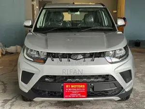 Mahindra KUV 100 Automatic 2025