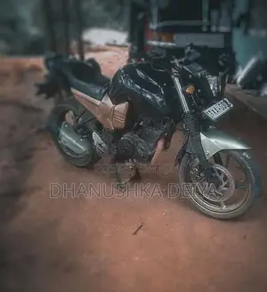 Yamaha Fazer 25 2012