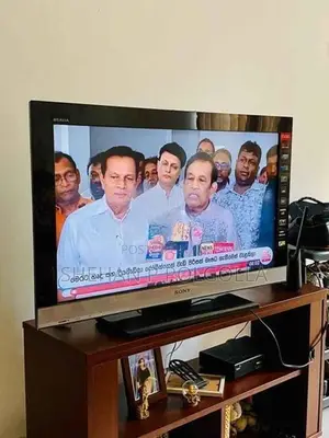 Sony Bravia 32" LCD TV