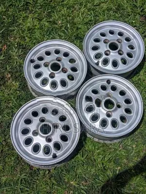 Mini Cooper Alloy Wheels Size 12