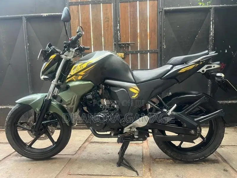 Yamaha FZs V2 2017