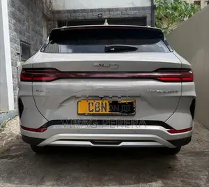 BYD Sealion 6 Premium AWD 2025