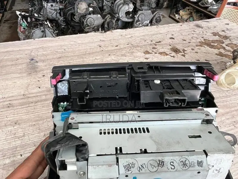 Prius 2nd Gen Speaker Set