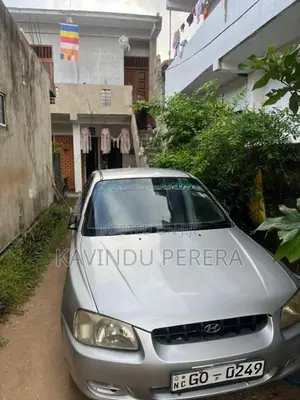 Hyundai Accent GVS 2002