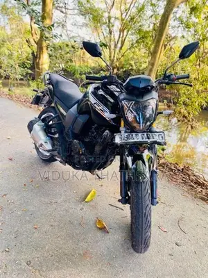 Yamaha FZS V