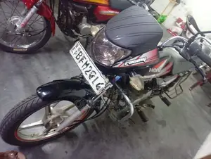 Hero HF Deluxe 2018