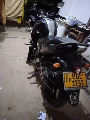 Yamaha Fazer 2014