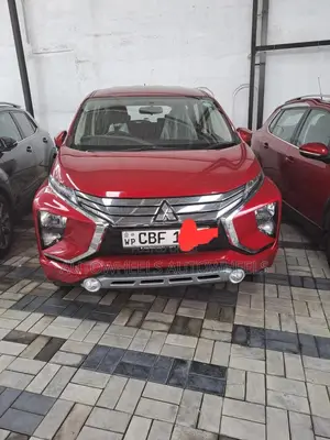 Mitsubishi Xpander GLX 2018 Red