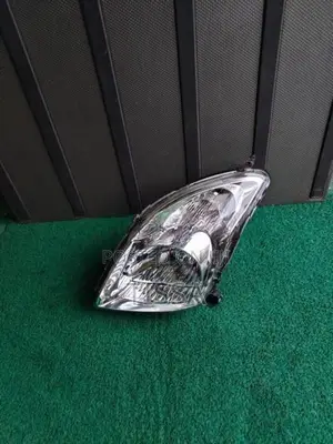 Suzuki Swift ZC71S Headlight