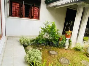 Valuable Land with House for Sale in Kiribathgoda Makola